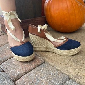 Women shoes/ wedges
